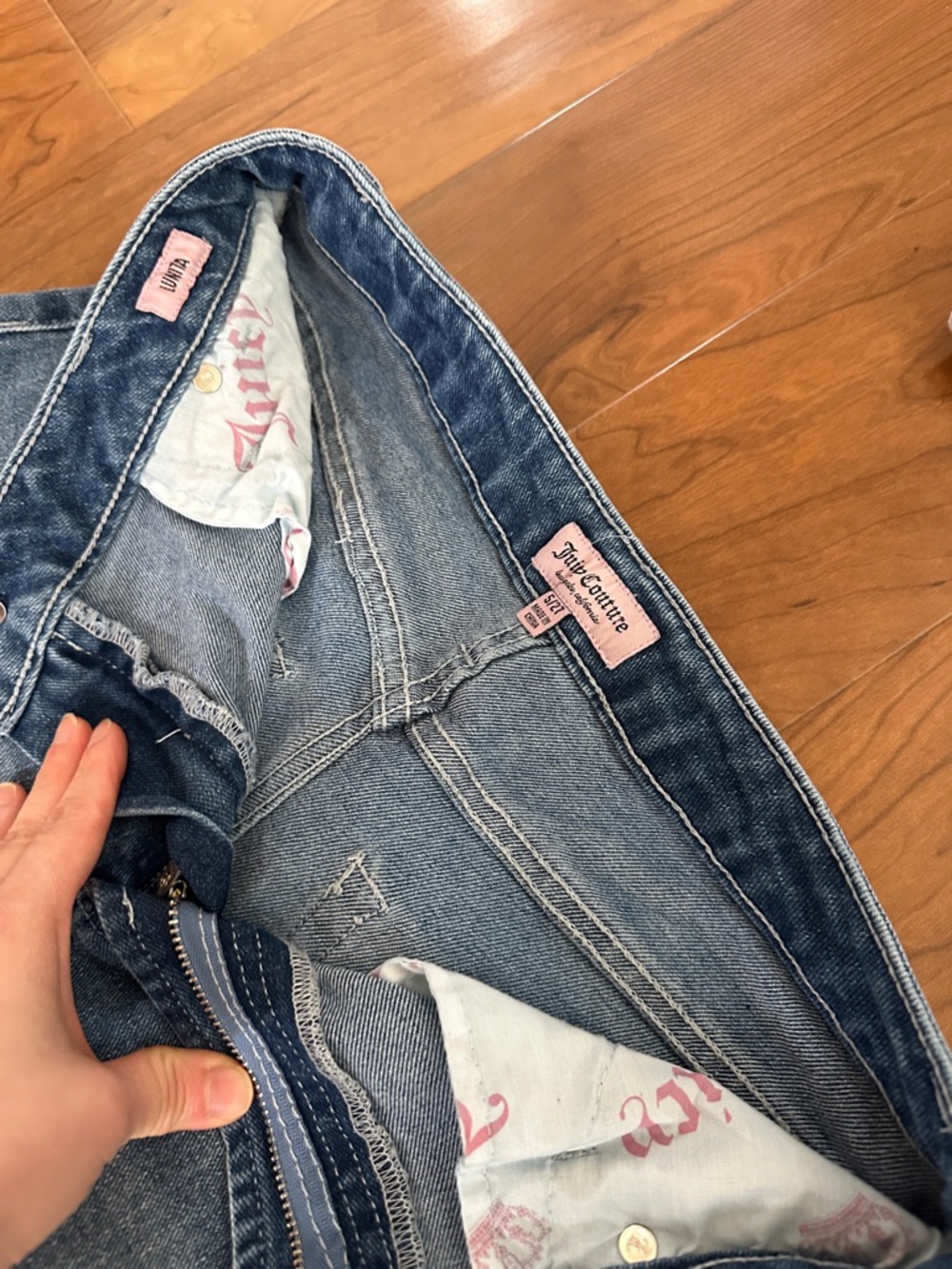 Juicy Couture High-Rise Straight Jeans in Light Blue Wash